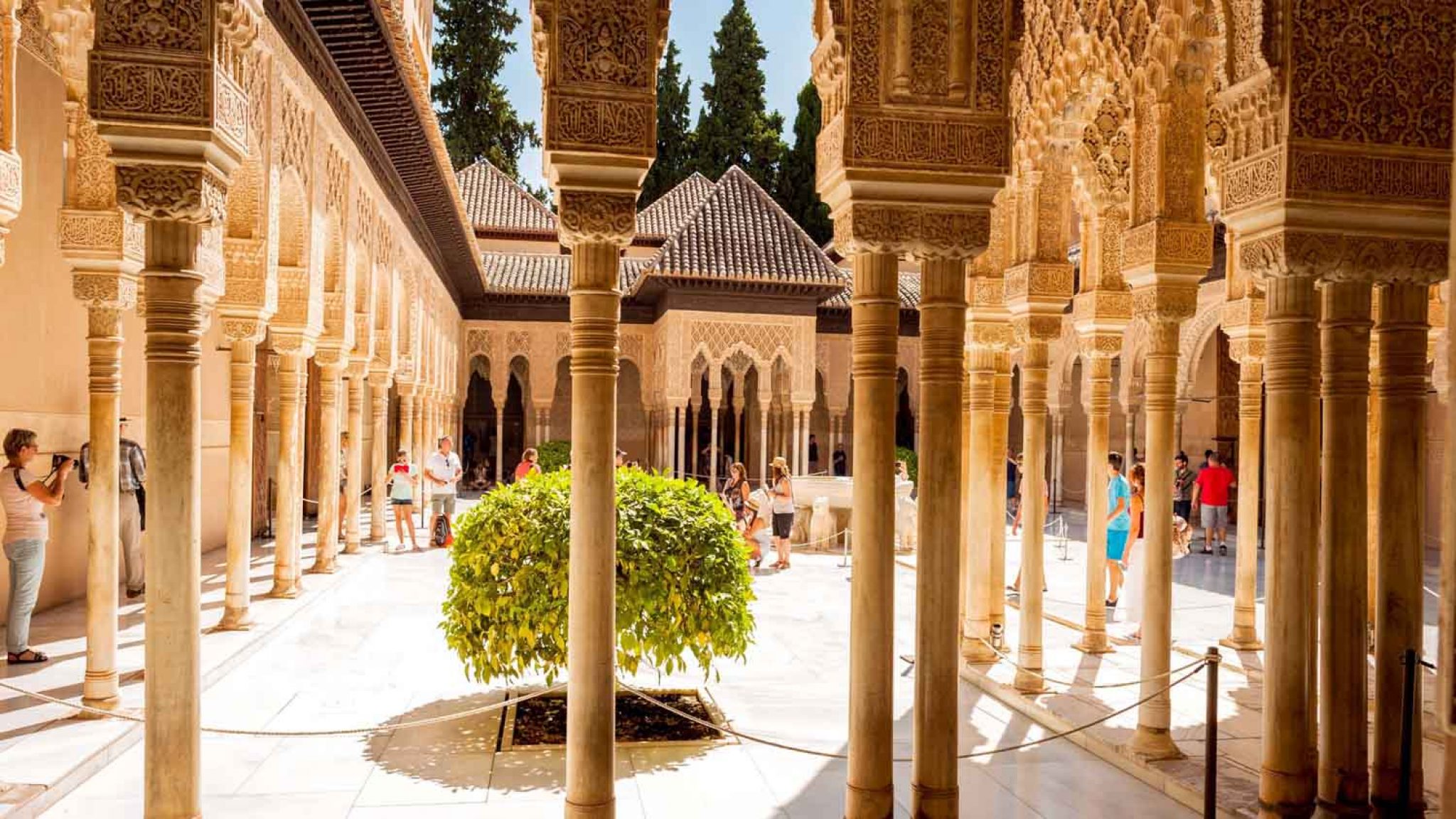 alhambra guided tour in english